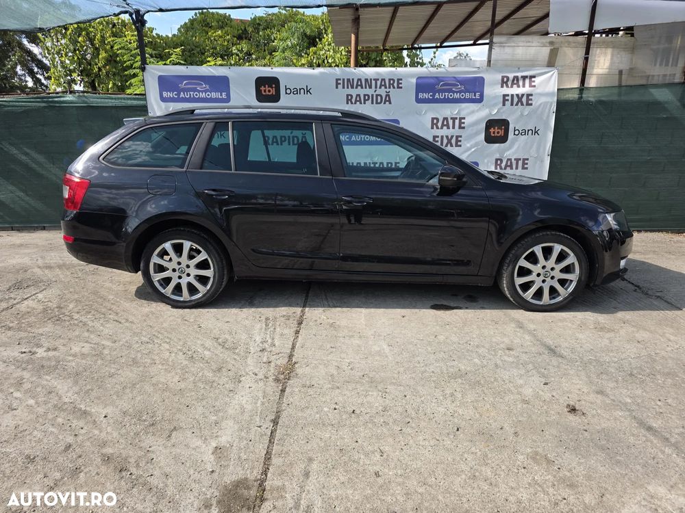 Skoda Octavia 2.0 TDI DSG Ambition - 14
