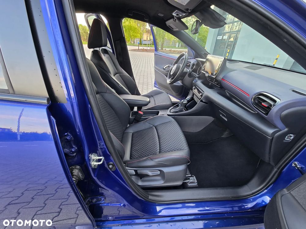 Toyota Yaris - 17