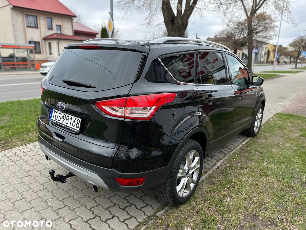 Ford Kuga 2.0 TDCi 4x4 Titanium - 4