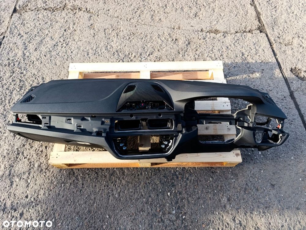 BMW G30 G31 DESKA KONSOLA ANGLIK - 1