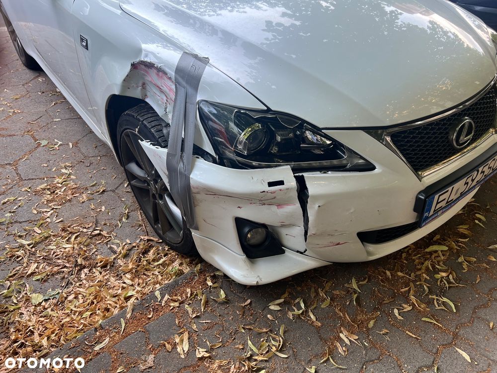 Lexus IS 200 D Prestige - 3