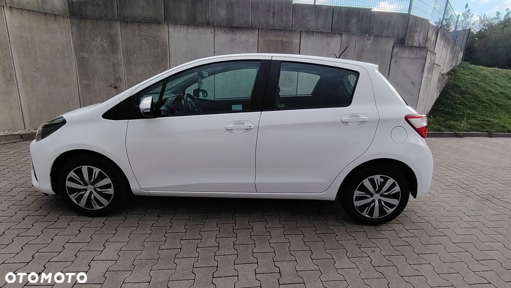 Toyota Yaris - 8