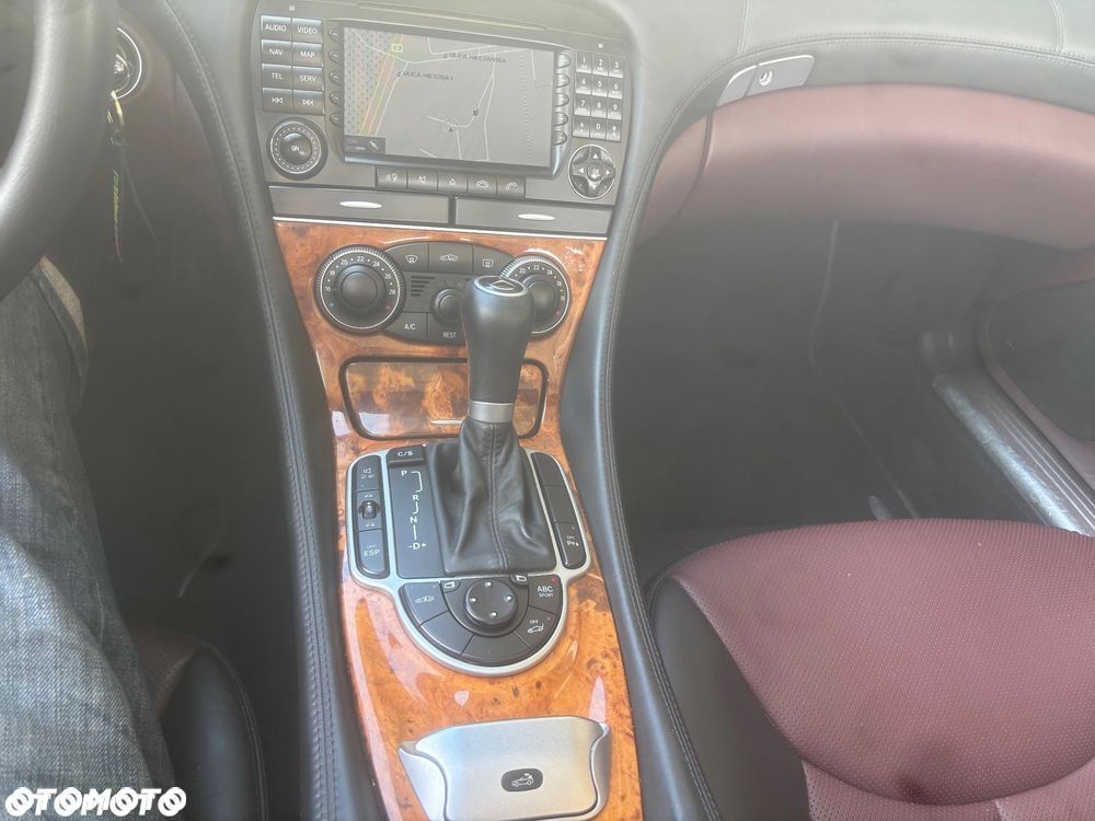 Mercedes-Benz SL 350 7G-TRONIC - 28
