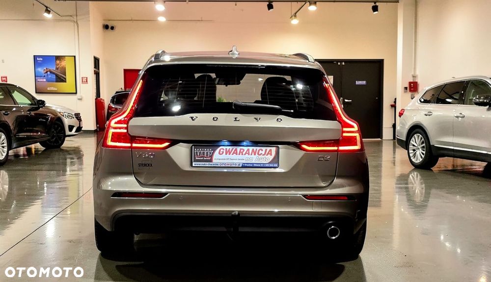 Volvo V60 D3 Geartronic Summum - 23