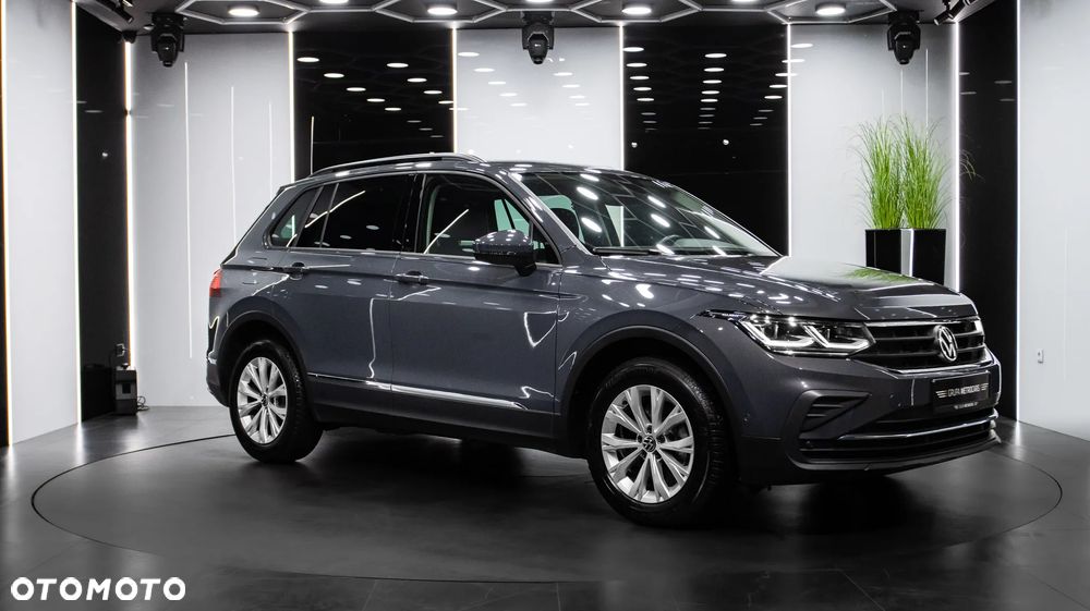Volkswagen Tiguan 2.0 TDI SCR Life DSG - 9