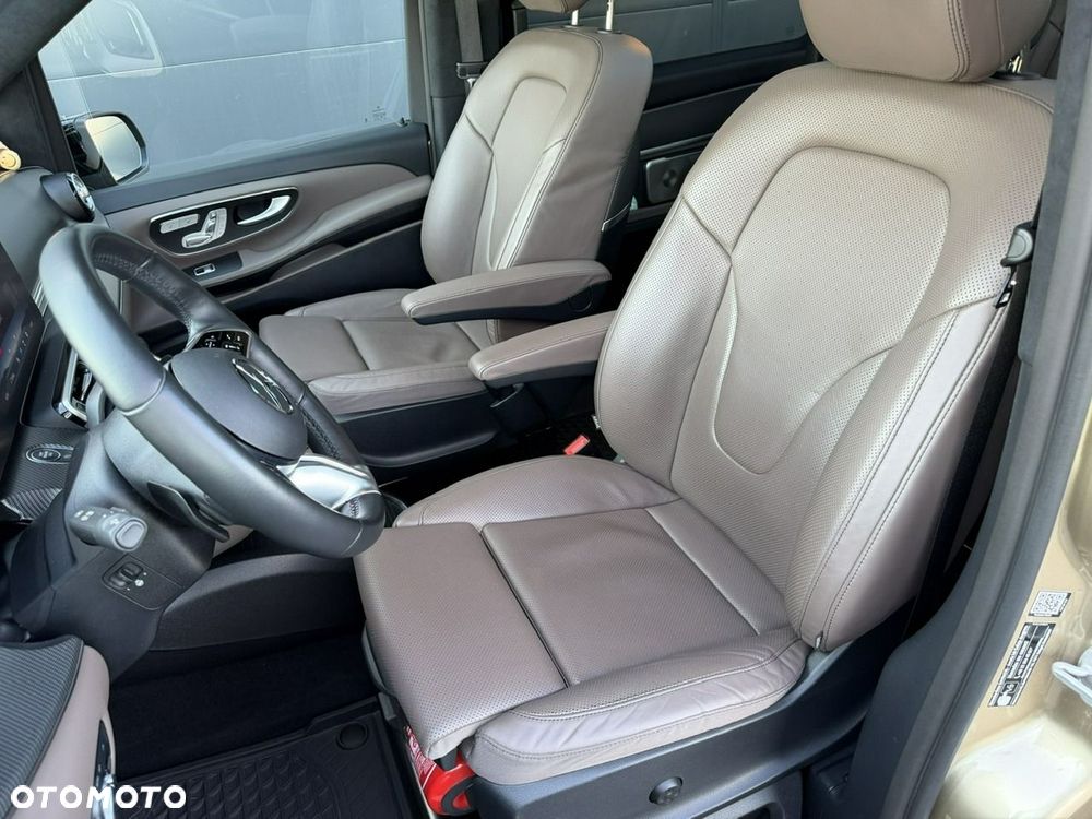 Mercedes-Benz Klasa V 300 d lang 4Matic 9G-TRONIC Exclusive - 17
