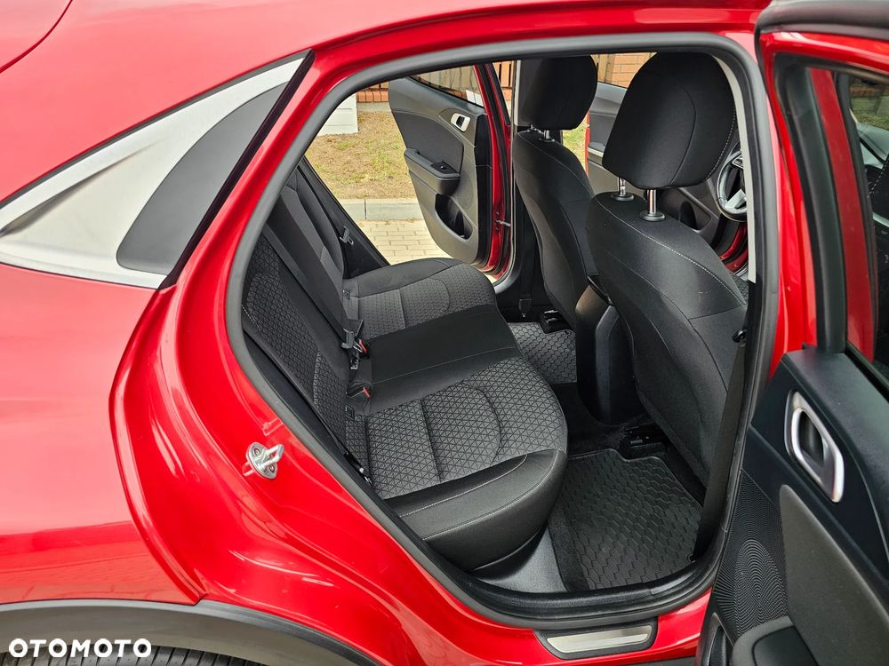 Kia XCeed 1.4 T-GDI L Business Line - 14