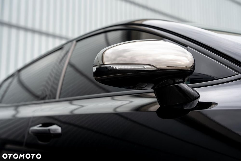 Kia Stinger - 26