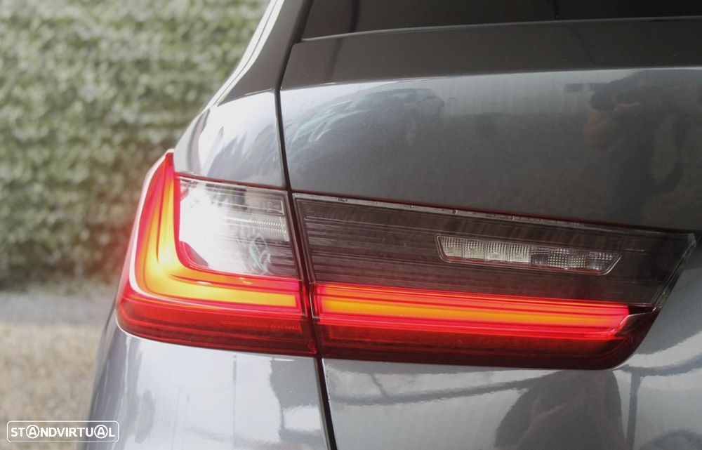 BMW 330 e Corporate Edition Auto - 60