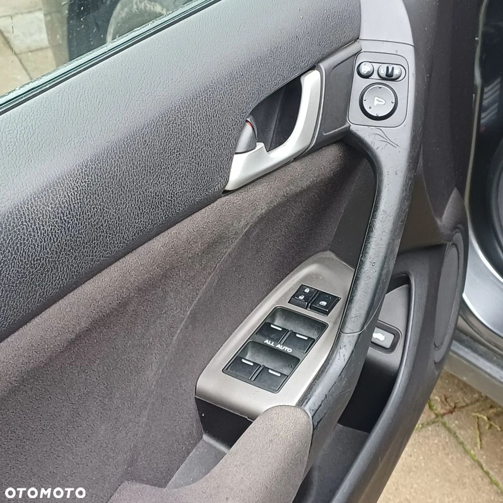 Honda Accord 2.0 Elegance - 11
