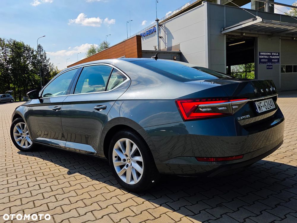 Skoda Superb 2.0 TSI Ambition DSG - 15