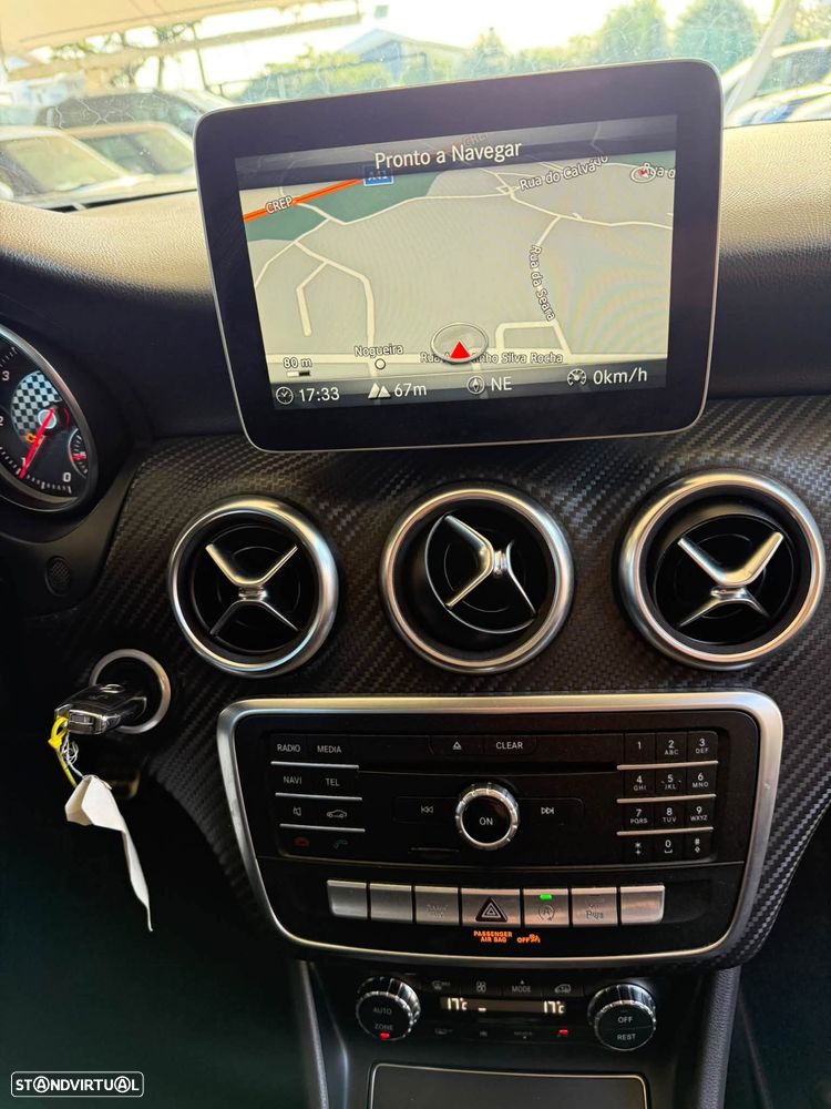 Mercedes-Benz A 160 CDI AMG Line - 11