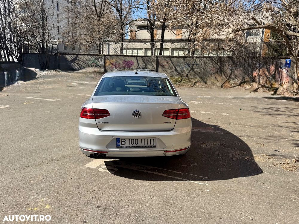 Volkswagen Passat 2.0 TDI DSG 4Motion Highline - 5
