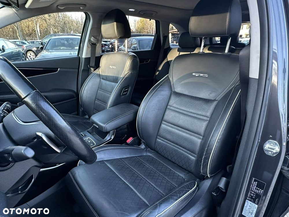 Kia Sorento - 14