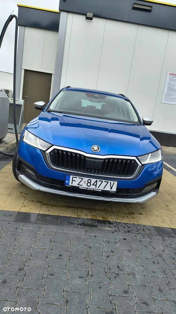 Skoda Octavia 2.0 TSI 4x4 Scout DSG - 24