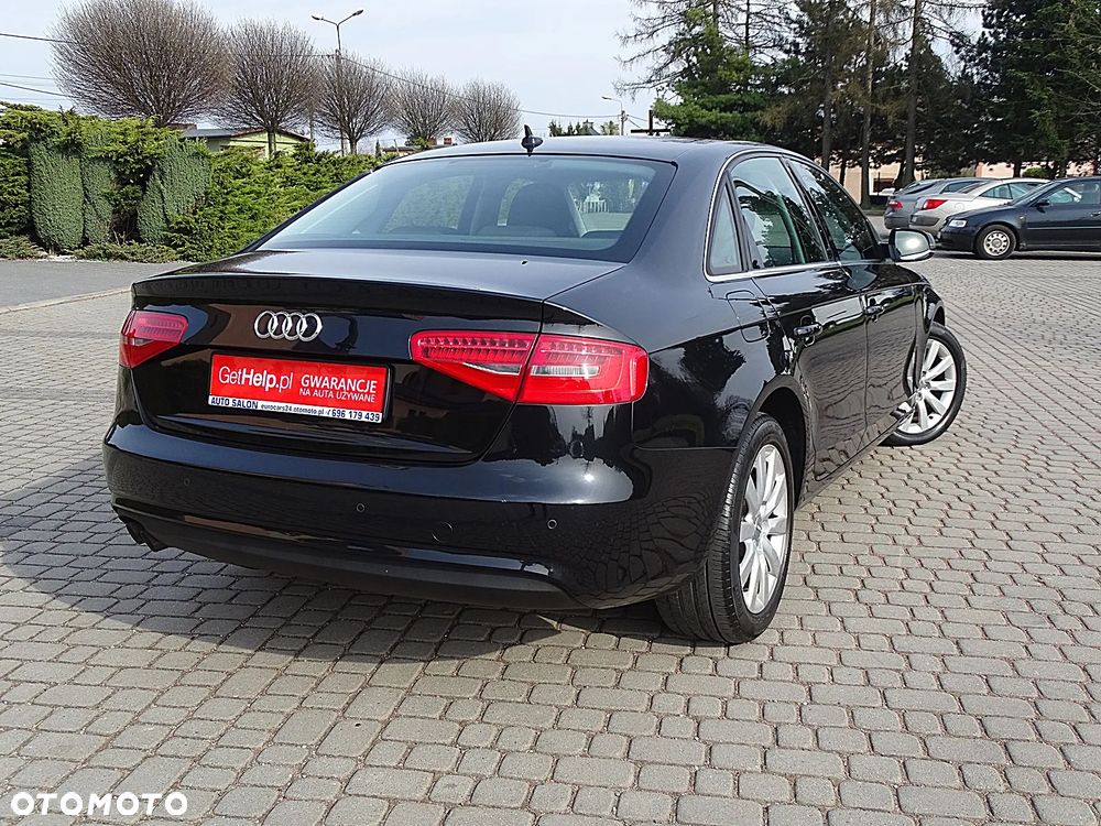 Audi A4 Limousine - 17