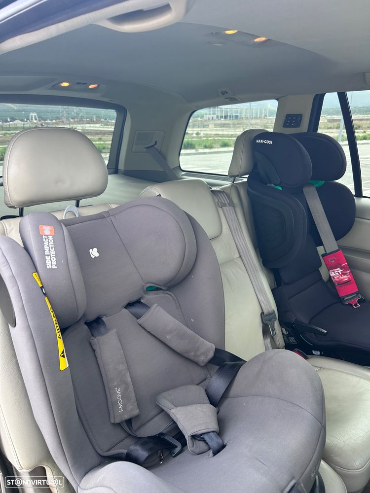 Volvo XC 90 - 9