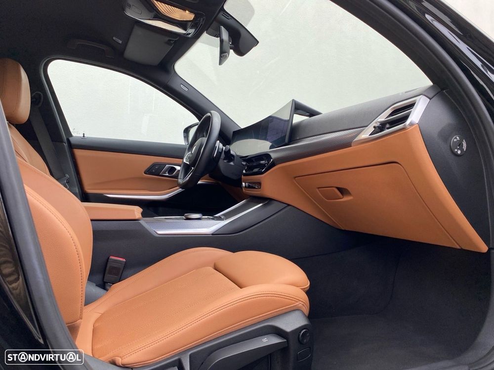 BMW 318 d Pack Desportivo M Auto - 17