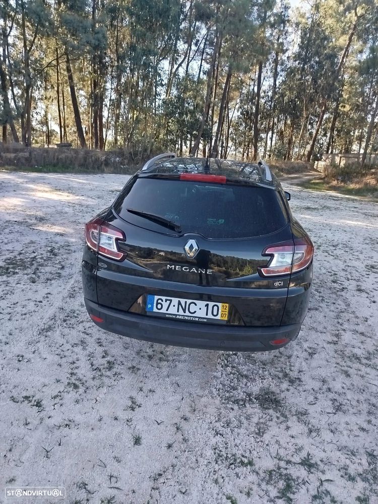 Renault Mégane Sport Tourer 1.5 dCi Dynamique - 4