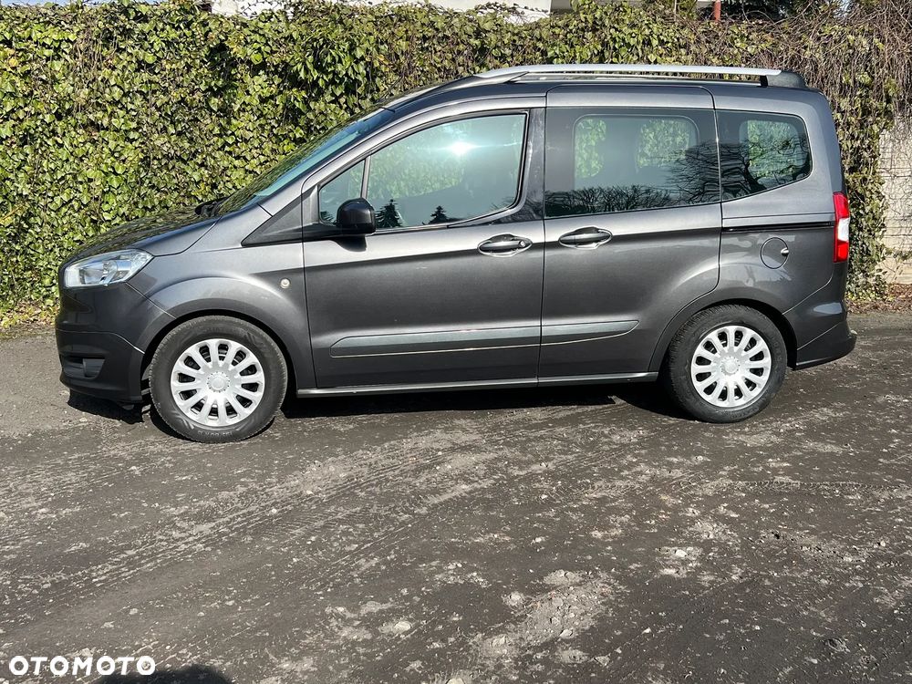 Ford Tourneo Courier 1.0 EcoBoost S&S Trend - 8