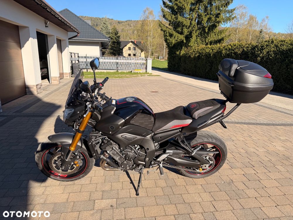 Yamaha FZ8 - 2
