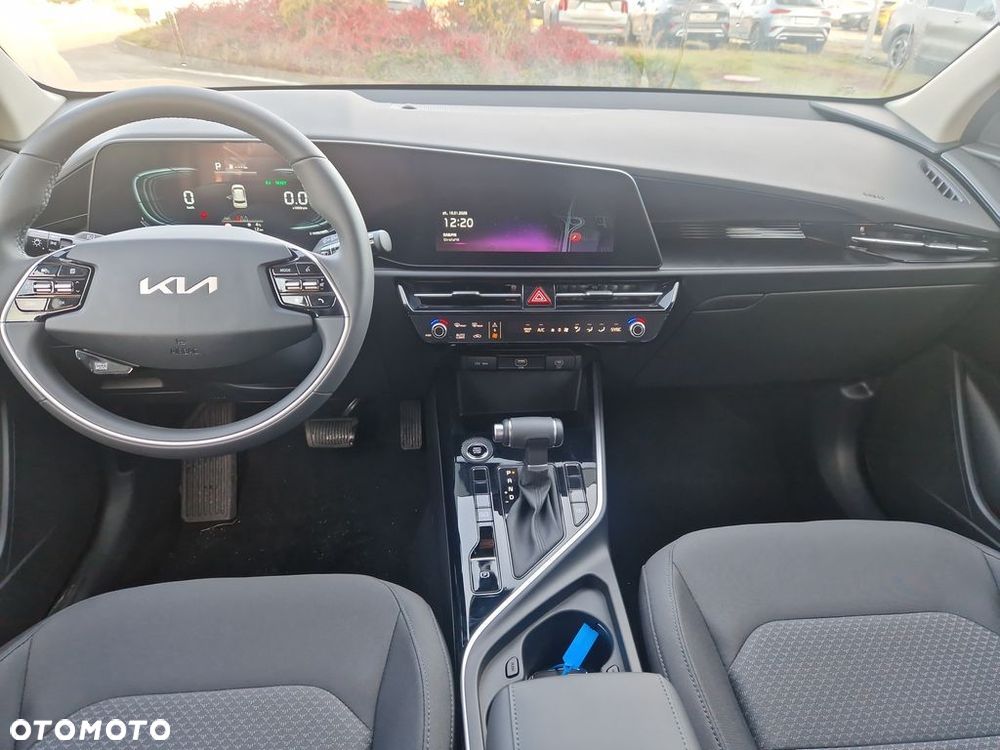 Kia Niro 1.6 GDI Hybrid M - 32