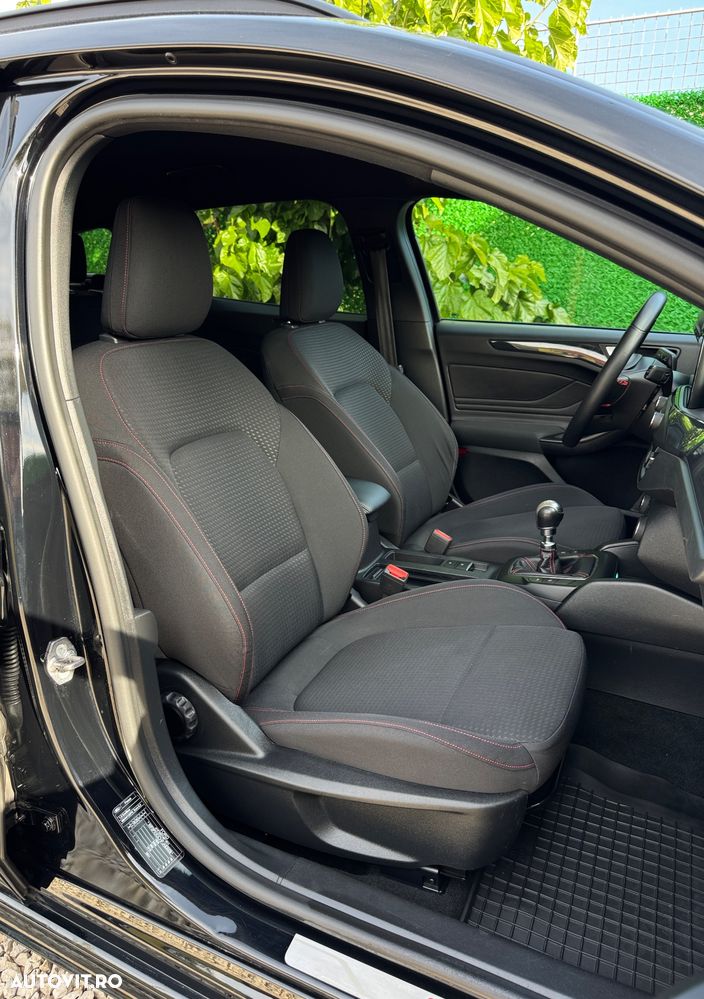 Ford Focus 1.5 EcoBlue Start-Stopp-System ST-LINE STYLE - 10