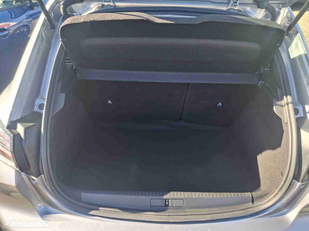 Peugeot 208 1.2 PureTech Active - 5