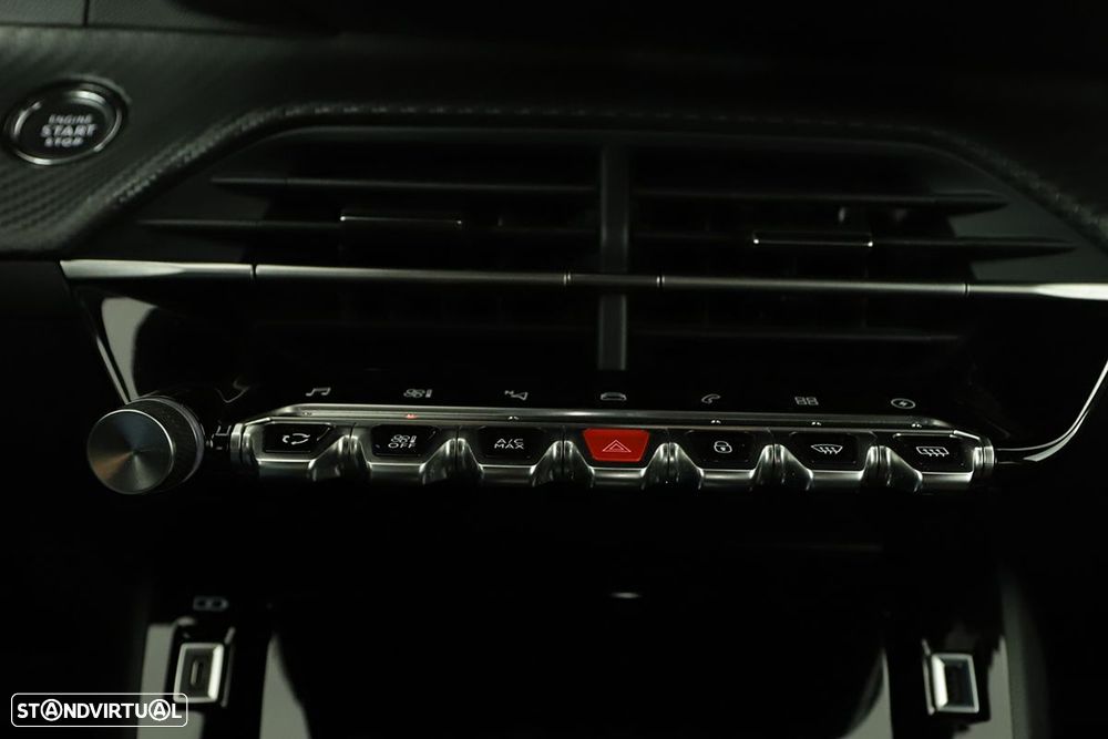 Peugeot e-208 50 kWh GT - 14