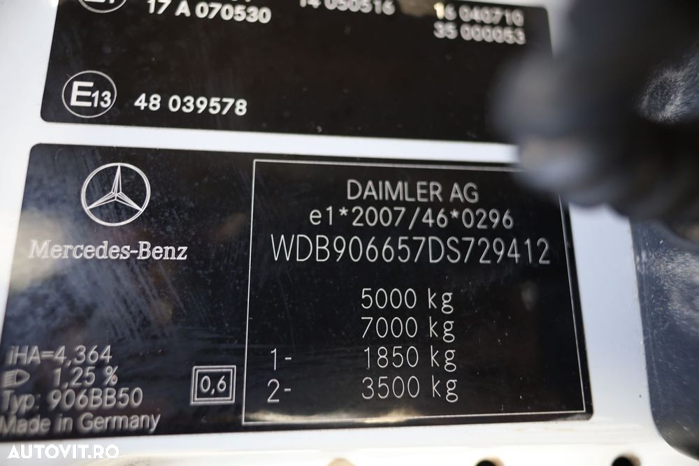 Mercedes-Benz Sprinter - 21
