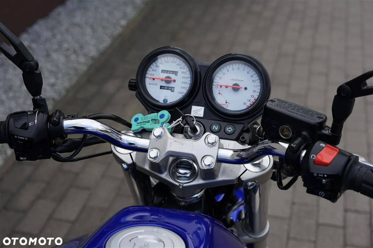 Honda CB - 17