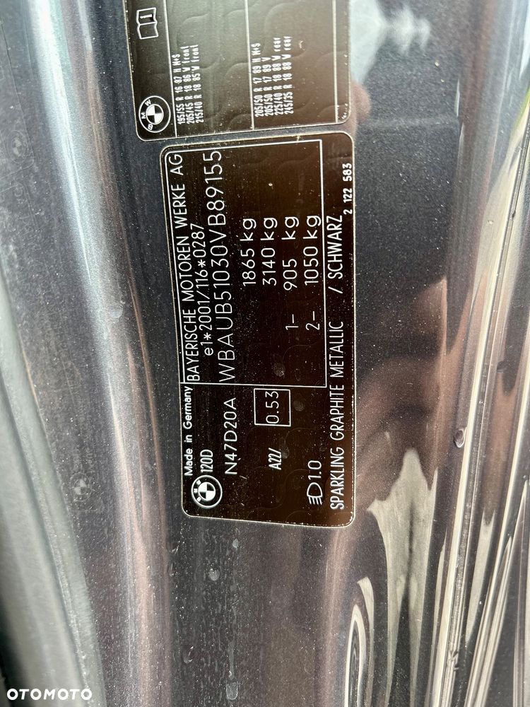 BMW Seria 1 120d DPF - 12