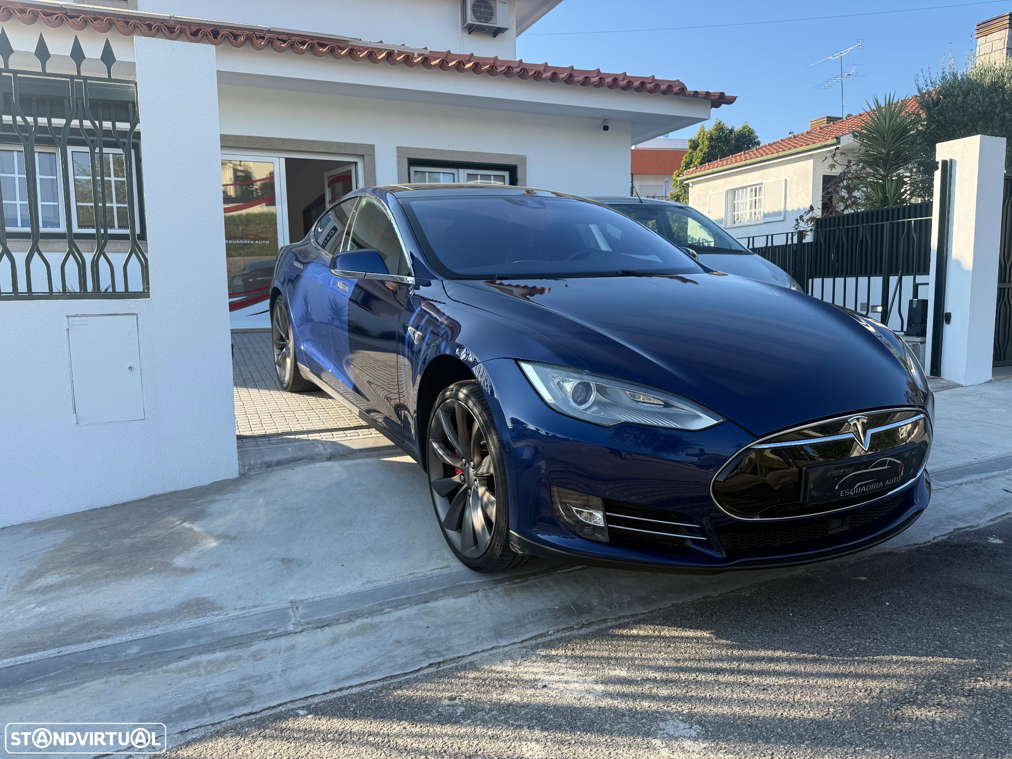 Tesla Model S Performance Ludicrous AWD - 3