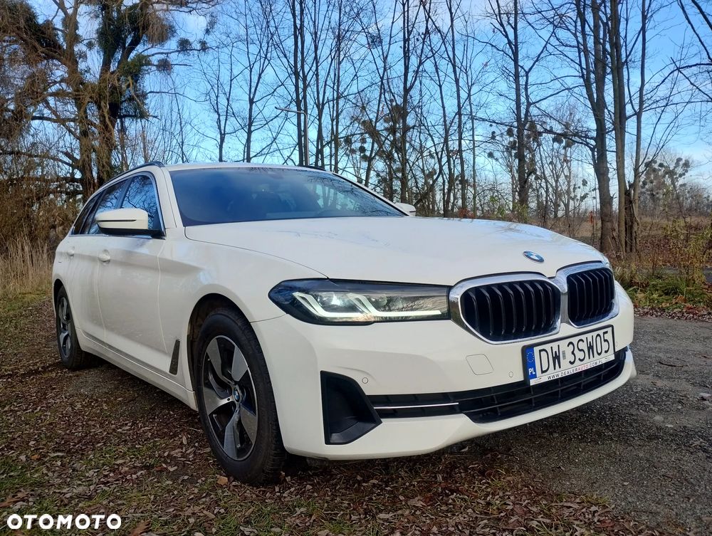 BMW Seria 5 520d MHEV Luxury Line - 4