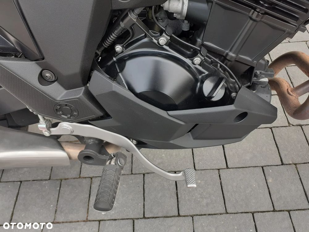 Kawasaki Versys-X 300 - 14