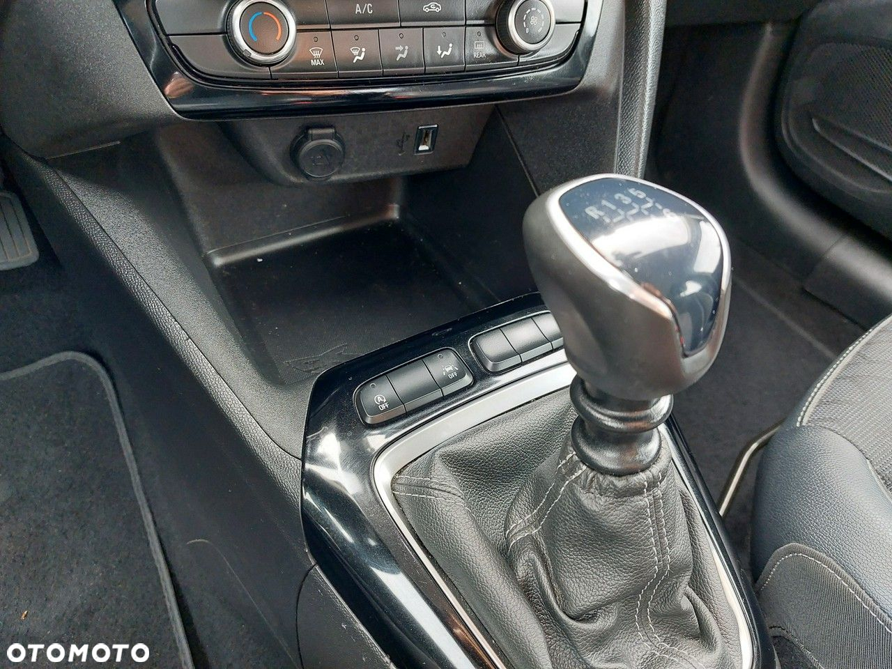 Opel Corsa - 11