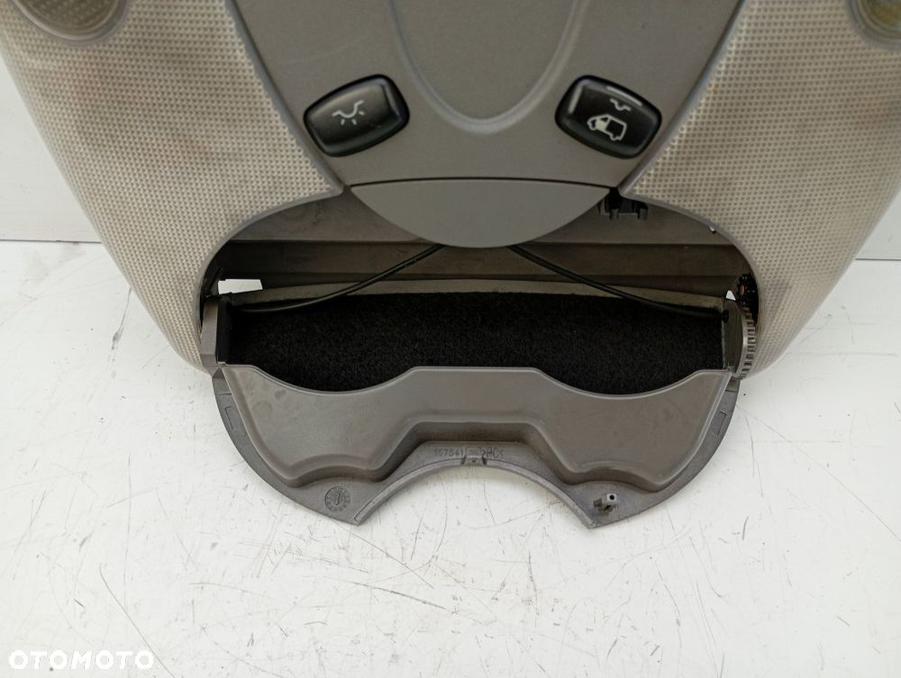 lampka oświetlenie kabiny schowek na okulary sprinter W906 lift vw crafter 2015r 9068200001 - 3