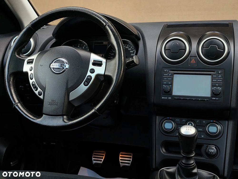Nissan Qashqai 2.0 4 x 4 tekna - 37