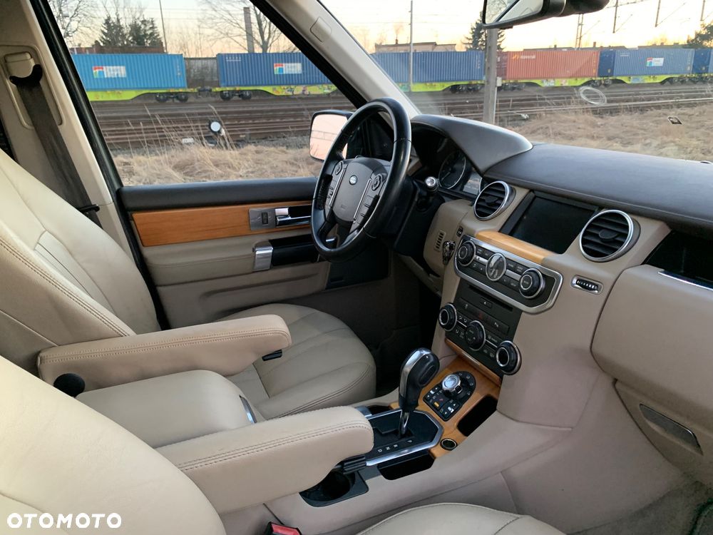 Land Rover Discovery - 18