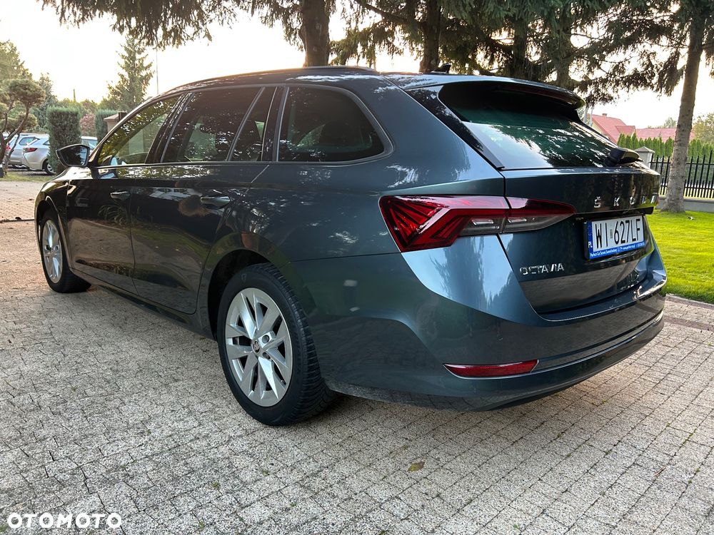 Skoda Octavia 2.0 TDI Ambition DSG - 12