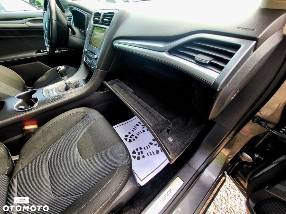 Ford Mondeo - 30