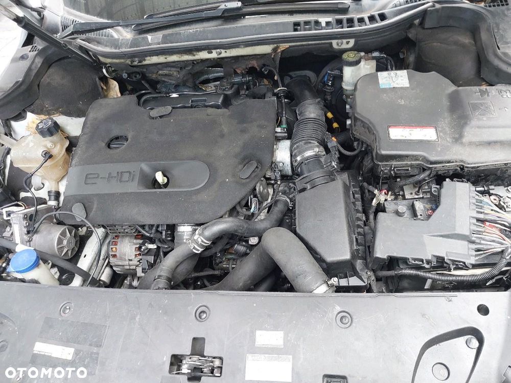 Peugeot 508 SW BlueHDi 180 EAT6 Stop&Start Allure - 12