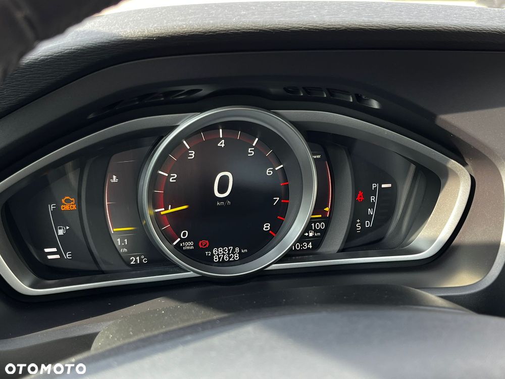 Volvo V40 T4 Drive-E Momentum - 18