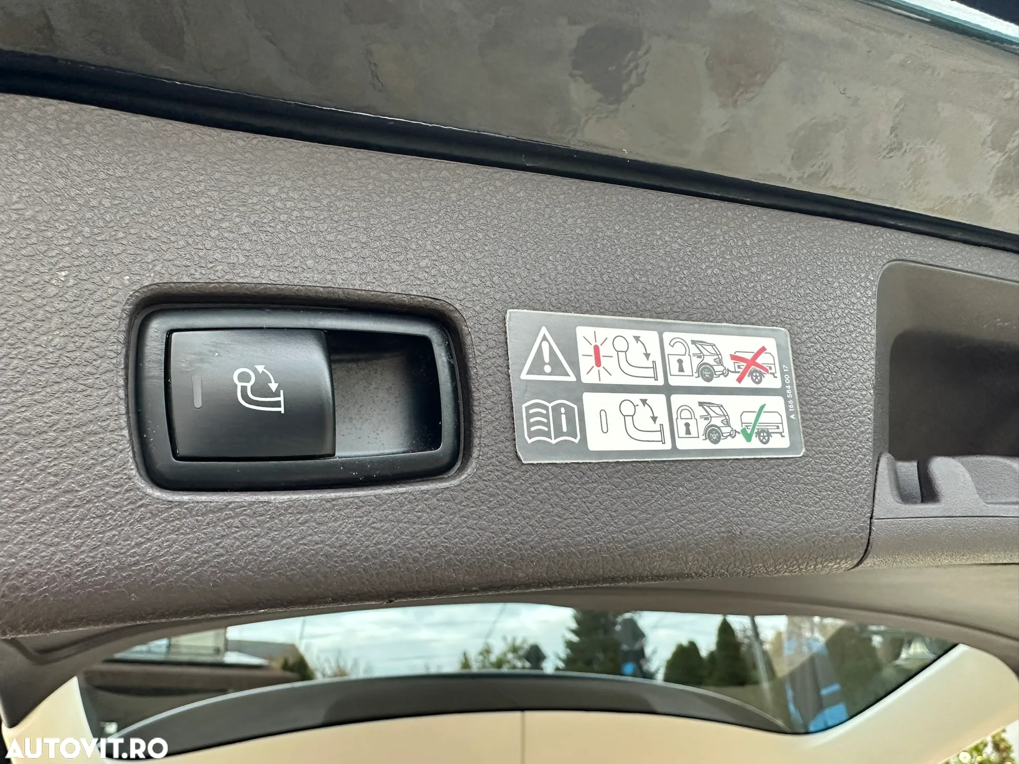 Mercedes-Benz GLE 400 4MATIC - 16