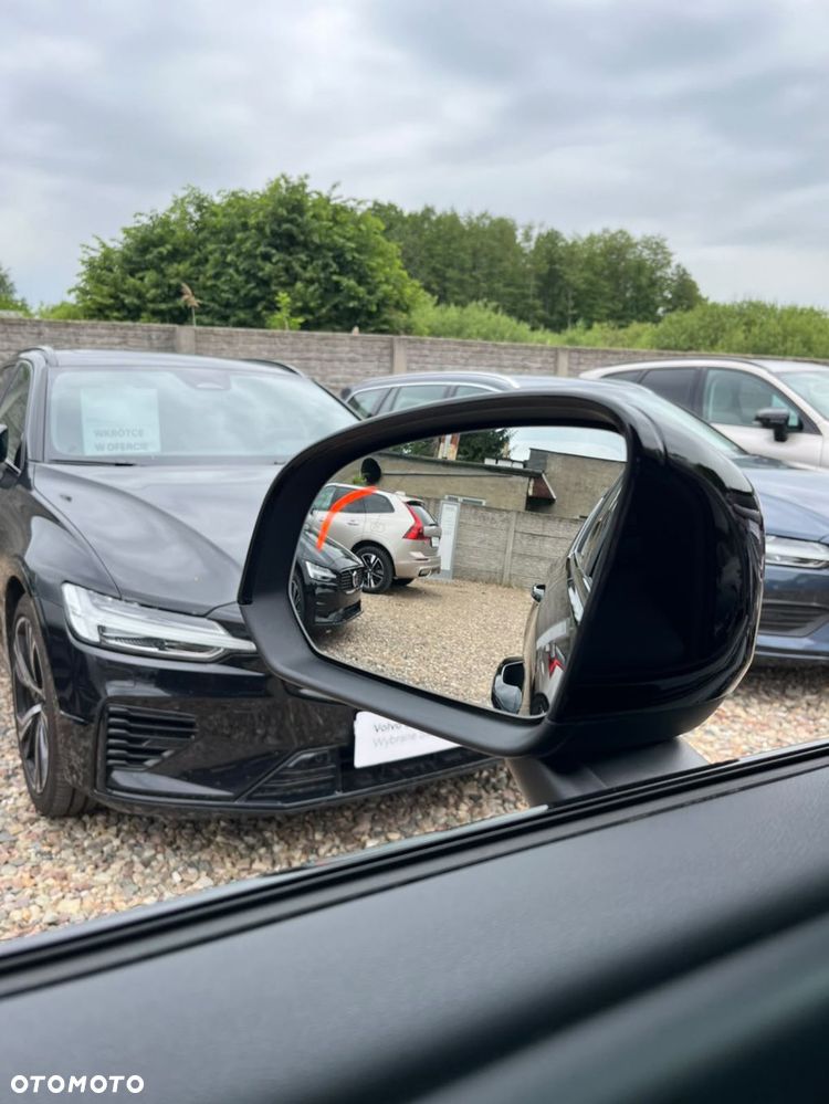 Volvo XC 40 - 32
