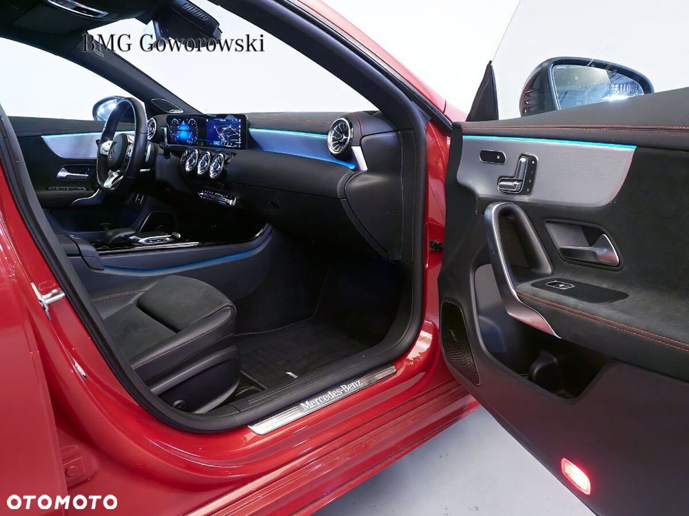 Mercedes-Benz CLA - 8