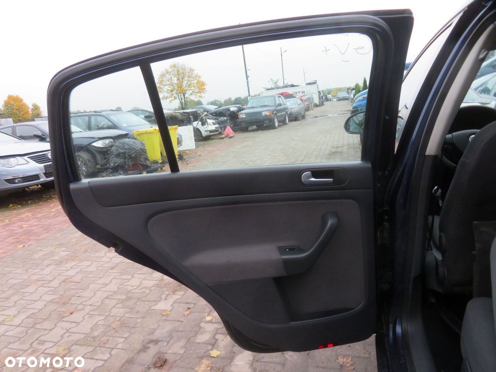 DRZWI TYLNE LEWE GOLF V PLUS 5M0   GRANATOWY VOLKSWAGEN 2005-2009 - 5