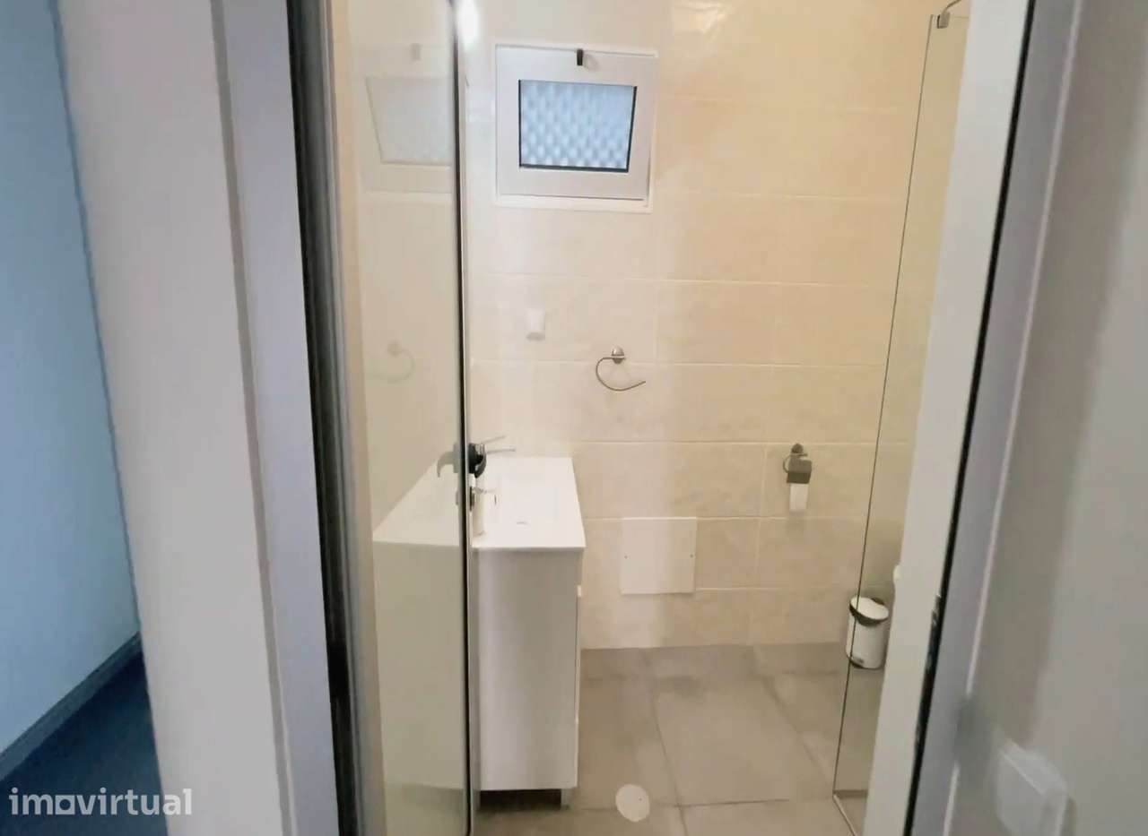 Apartamento T0 em Alvalade - Grande imagem: 3/12