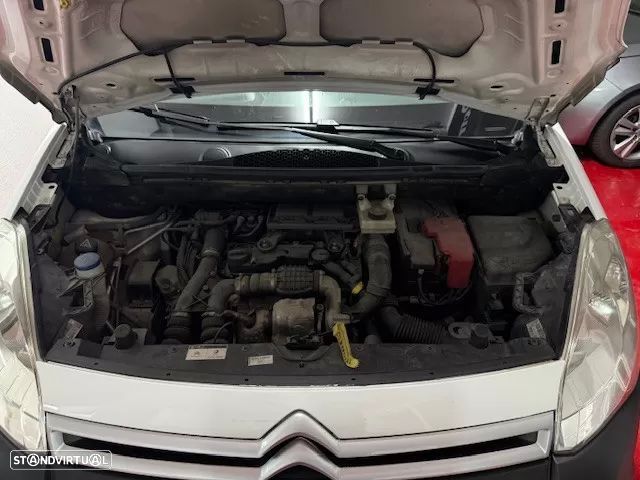 Citroën Berlingo 1.6 e-HDi Exclusive - 26