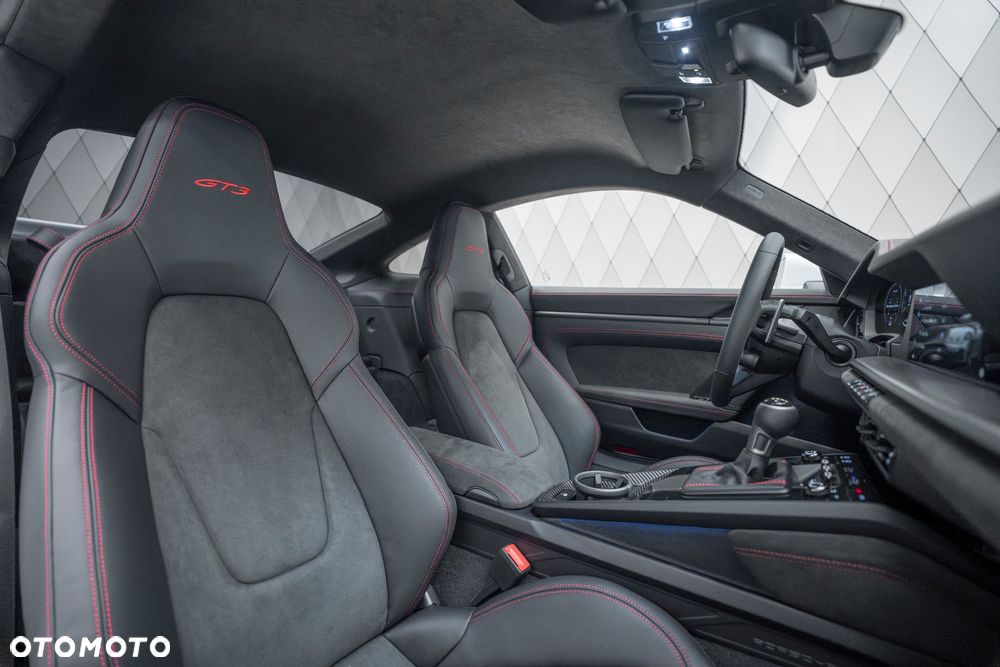 Porsche 911 GT3 - 18